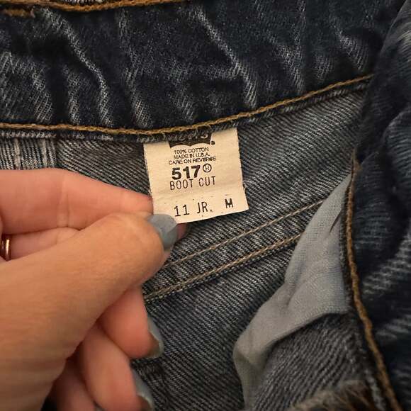 Vintage Levi's 517 Bootcut Dark Wash Jeans, Size 11 - Picture 4 of 7